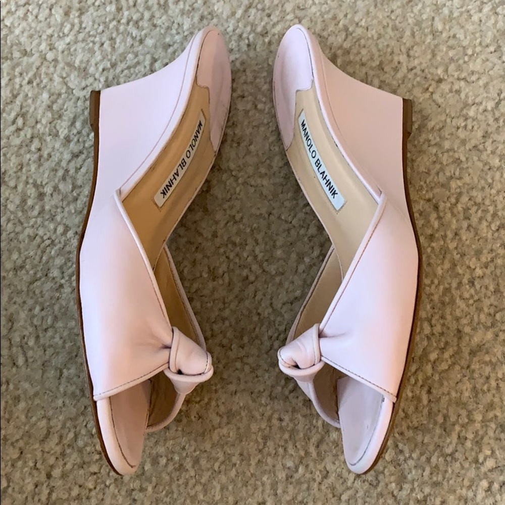 SALE!!!!!   Manolo Blahnik sandals - Picture 3 of 8